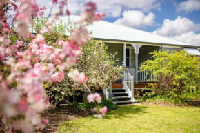 Apple Blossom Cottages